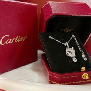 Panth?re De CARTIER Necklace WHITE GOLD, ONYX, EMERALDS, DIAMONDS